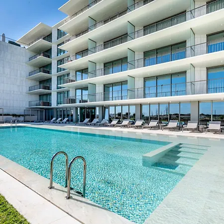 Simili Bayline Luxury Beachfront And By Algarstays * Armação de Pêra