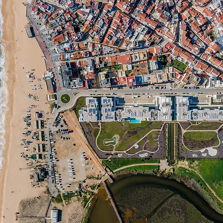 Simili Bayline Luxury Beachfront And By Algarstays Appartement *